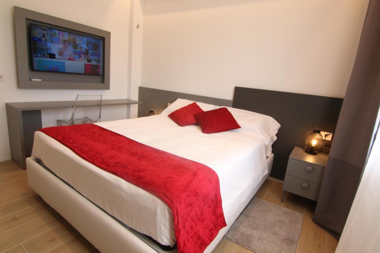 Arcioun Suite Riccione Zewnętrze zdjęcie